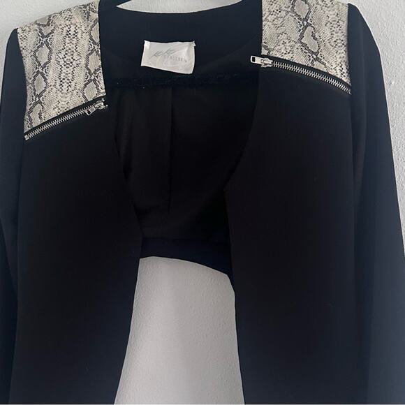 KoKo & Palenki unique snake print cropped jacket Sz M - Picture 3 of 8
